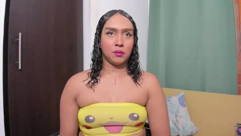 Luisa online show from December 17, 1:38 pm