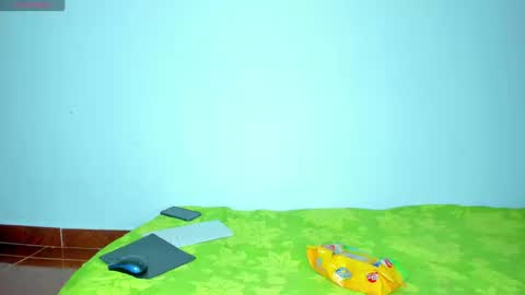 vicky manuela online show from September 9, 2:32 am