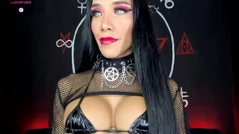 Victoria Vampire online show from April 17, 6:16 am