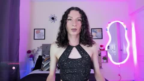 Violet online show from October 9, 2:13 am