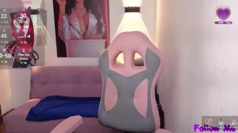 VITTORIA  online show from October 17, 8:29 am