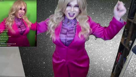 Snapshot of vivianfrost chatting on January 8, 5:05 am VivianFrosty online show from January 8, 5:05 am
