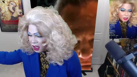 Snapshot of vivianfrost chatting on March 9, 4:49 am VivianFrosty online show from March 9, 4:49 am
