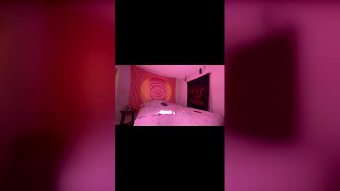 vivian layy online show from January 11, 1:56 am