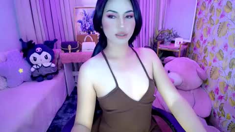 vixenluscious online show from December 1, 4:04 am