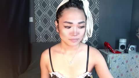 yana online show from November 25, 4:58 am