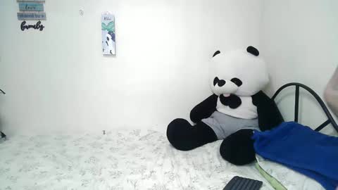 Rhean online show from February 8, 2:38 pm