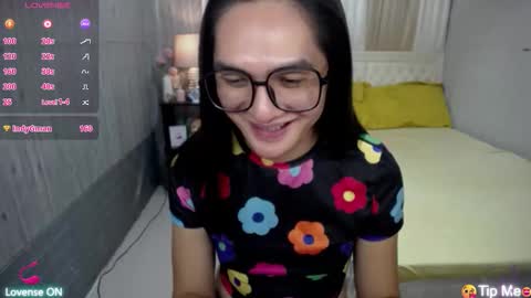 xasiantrnaslover online show from November 12, 2:35 am