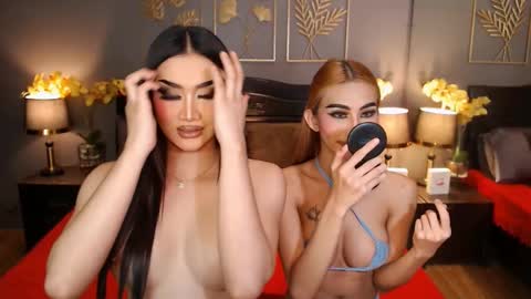 Snapshot of xno_other_womanx chatting on January 13, 7:43 am xno_other_womanx online show from January 13, 7:43 am
