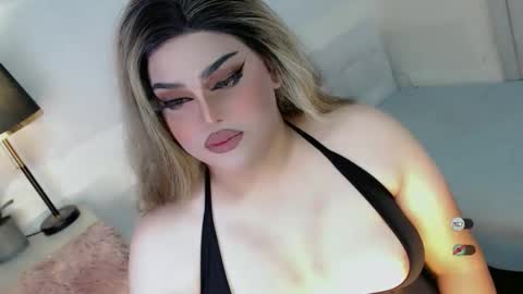 Snapshot of xsabbylicious69 chatting on October 8, 4:03 am xsabbylicious69 online show from October 8, 4:03 am