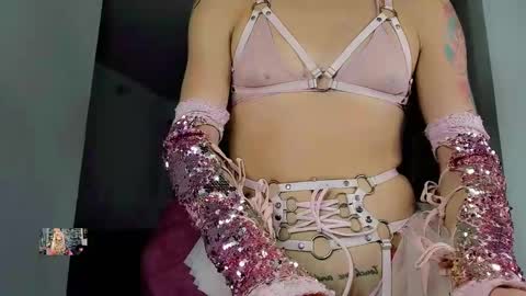 Femboy Exotic online show from February 22, 7:12 am