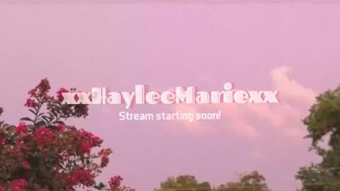 Snapshot of xxhayleemariexx chatting on January 20, 12:04 am Haylee Marie online show from January 20, 12:04 am