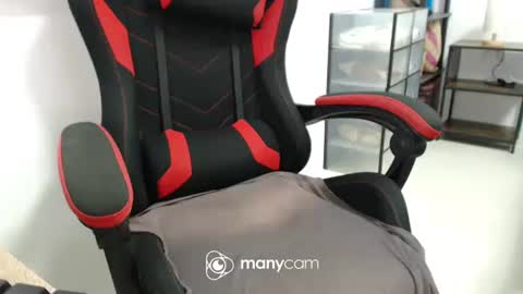  Kaycee  online show from February 16, 12:43 am