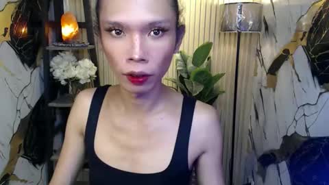 Your Princess Yums online show from February 25, 8:41 am