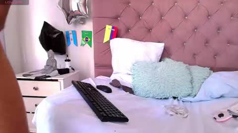 xyren_carter online show from June 27, 7:20 pm