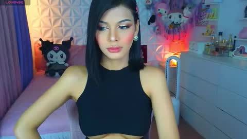 YANG AUDREY LONE online show from September 30, 3:17 am