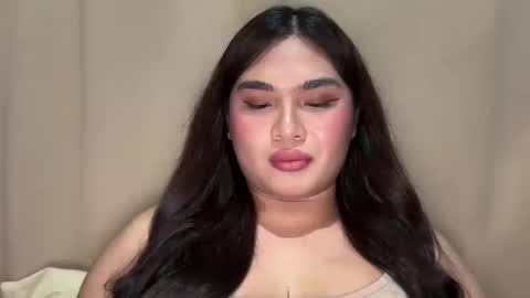 Snapshot of yllanahard chatting on December 21, 5:40 pm yllana love online show from December 21, 5:40 pm