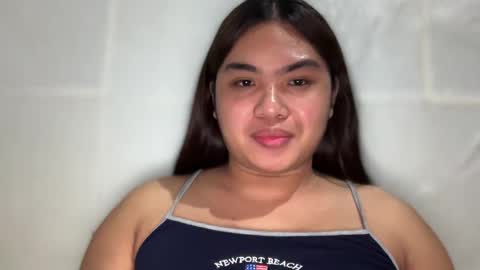 Snapshot of yllanahard chatting on January 7, 9:25 pm yllana love online show from January 7, 9:25 pm