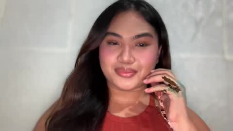 yllana love online show from November 13, 9:40 am