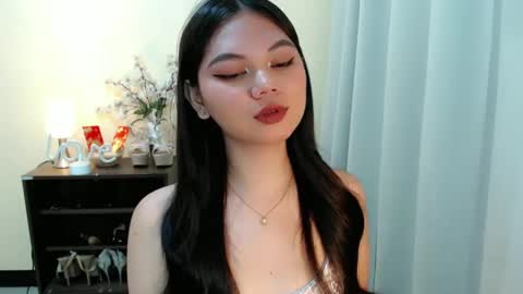 Hi its me Yna online show from February 16, 1:49 pm