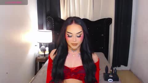 kim online show from March 5, 11:59 am