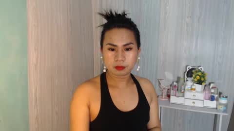 Mauie  online show from February 1, 10:41 pm