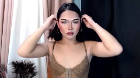 yourlove_dannica online show from March 6, 11:59 am