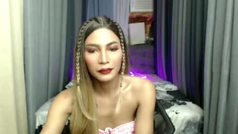 yourprettybella_ts online show from November 8, 8:53 pm