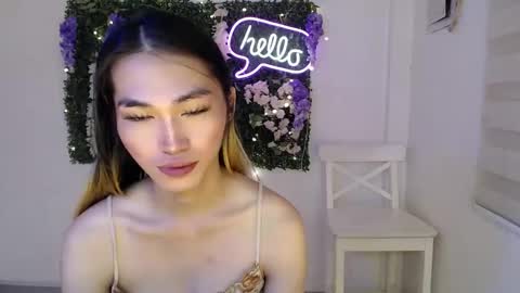    online show from February 4, 11:06 pm