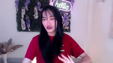    online show from March 8, 10:56 pm