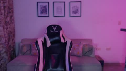 yukio3   independent model  online show from February 6, 12:54 am