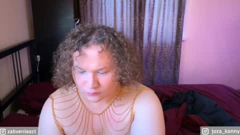 Snapshot of zabvenie chatting on March 12, 4:41 am Jora and Konnycurly online show from March 12, 4:41 am