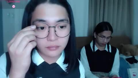 im your lovely zhaviabigcock here online show from April 6, 4:40 pm