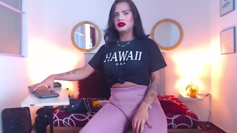 zoe_hecate online show from February 25, 12:26 am