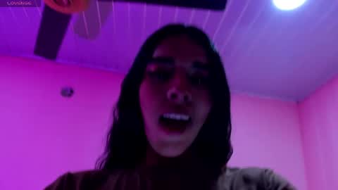 ZOE online show from April 19, 11:29 pm