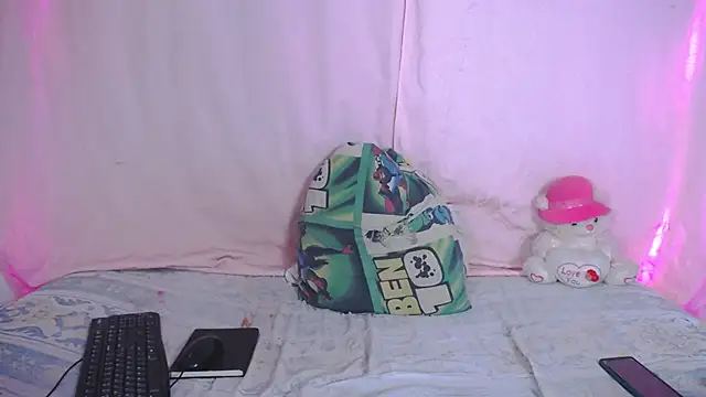 RosesValentina online show from September 26, 2:30 am