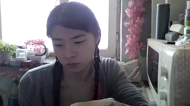 CarlyJoy online show from February 7, 10:21 am