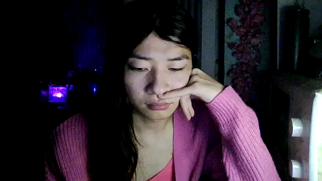 CarlyJoy online show from February 13, 4:47 pm