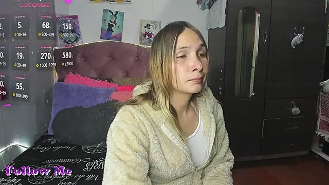 Tiffany bunny2023 online show from November 7, 12:44 am