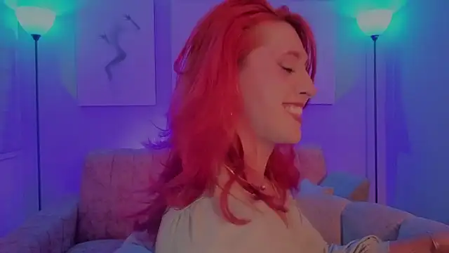 Juliana Saenzz online show from December 3, 12:48 am