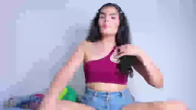 Snapshot of cheryl_blossom69 chatting on September 17, 3:44 am cheryl blossom69 online show from September 17, 3:44 am