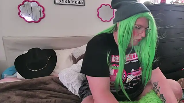 Blakelytgirl online show from November 23, 3:47 pm