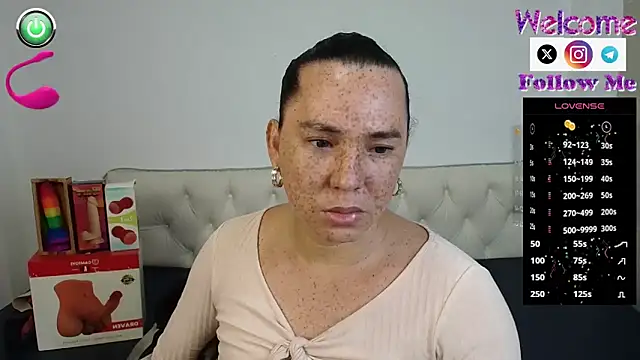 SofiaMadisson online show from February 27, 1:49 pm