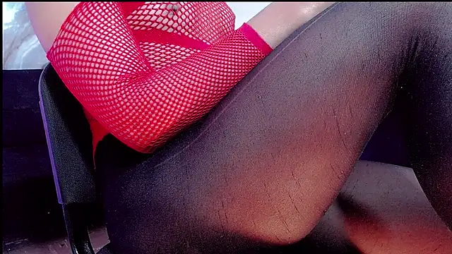bellatrixx 69 online show from June 26, 11:36 am