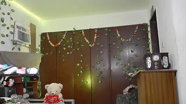  jessica rabbit online show from January 17, 7:54 pm