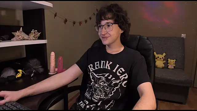 zackstivens online show from February 7, 11:55 pm