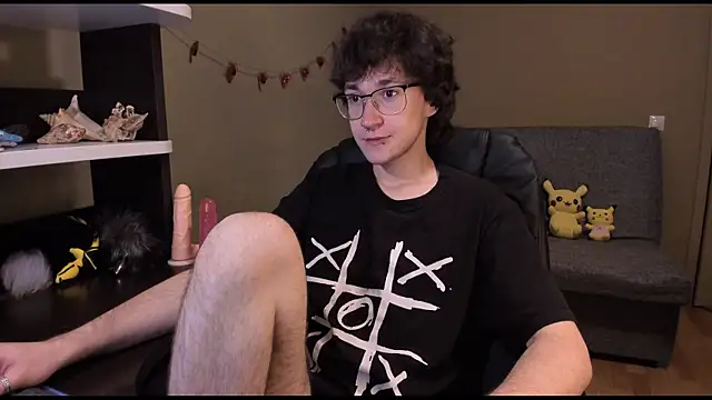 zackstivens online show from February 13, 11:58 pm