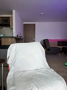 Georgiafox online show from March 4, 6:12 pm