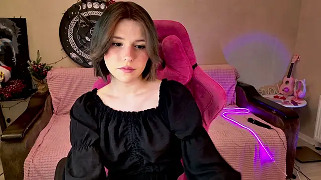 Snapshot of Alisa_Black_Star chatting on January 12, 11:17 am Alisa Black Star online show from January 12, 11:17 am