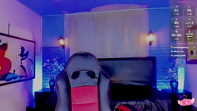  ChanellR  online show from April 8, 11:11 am